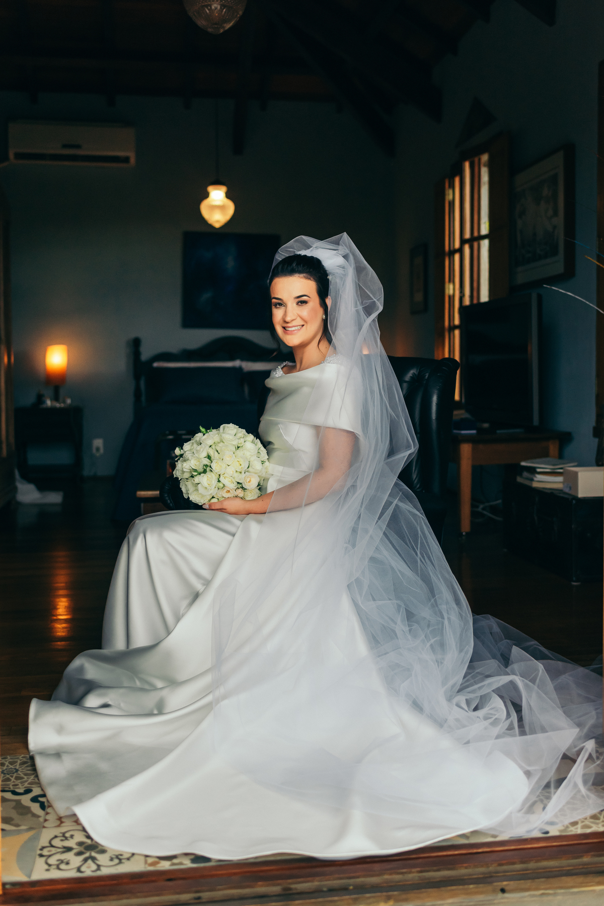 Making of noiva make de noiva cabelo de noiva vestido de noiva casamento na igreja daniela radavelli fotografia  