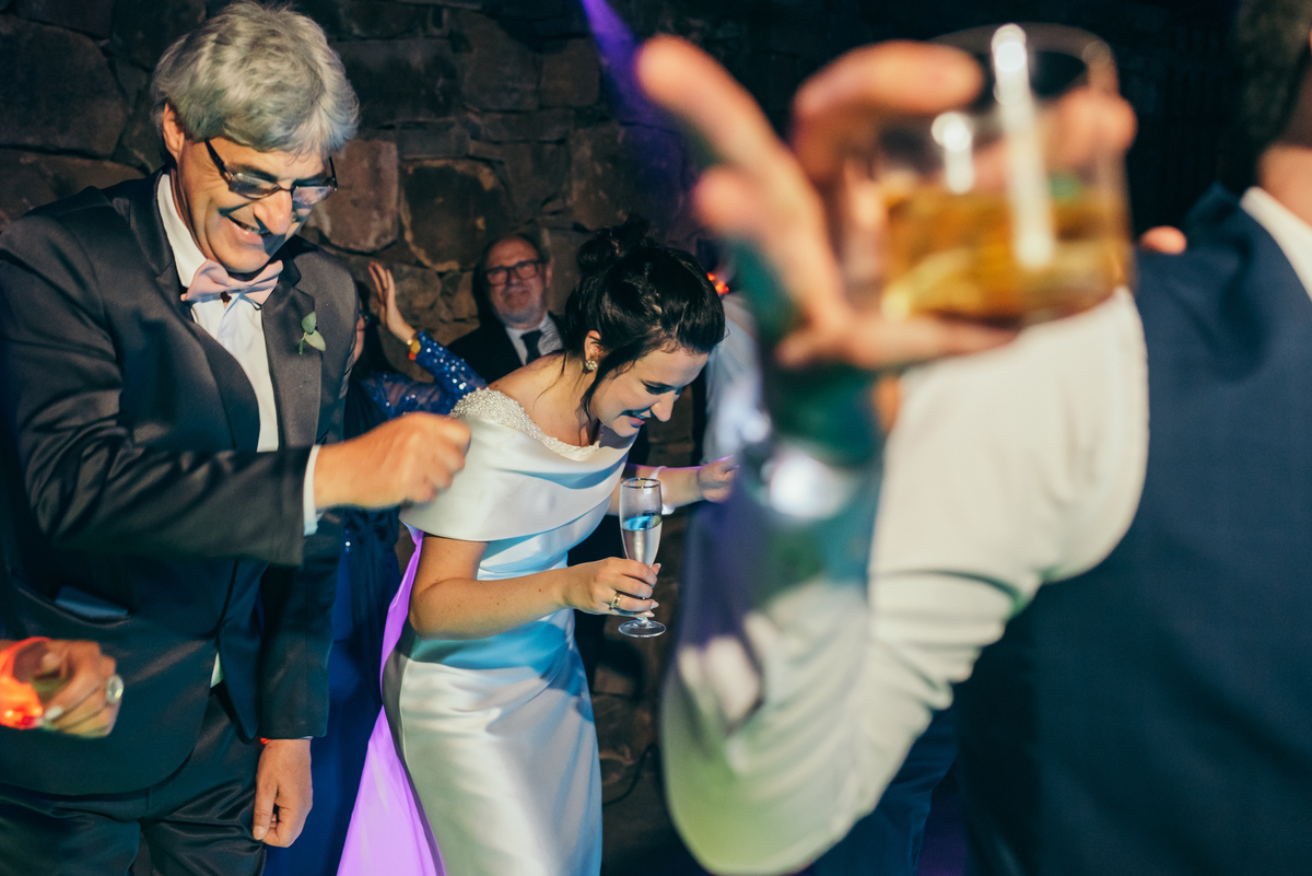 cerimonia na igreja casamento de dia daniela radavelli fotografia vinícola marco luigi