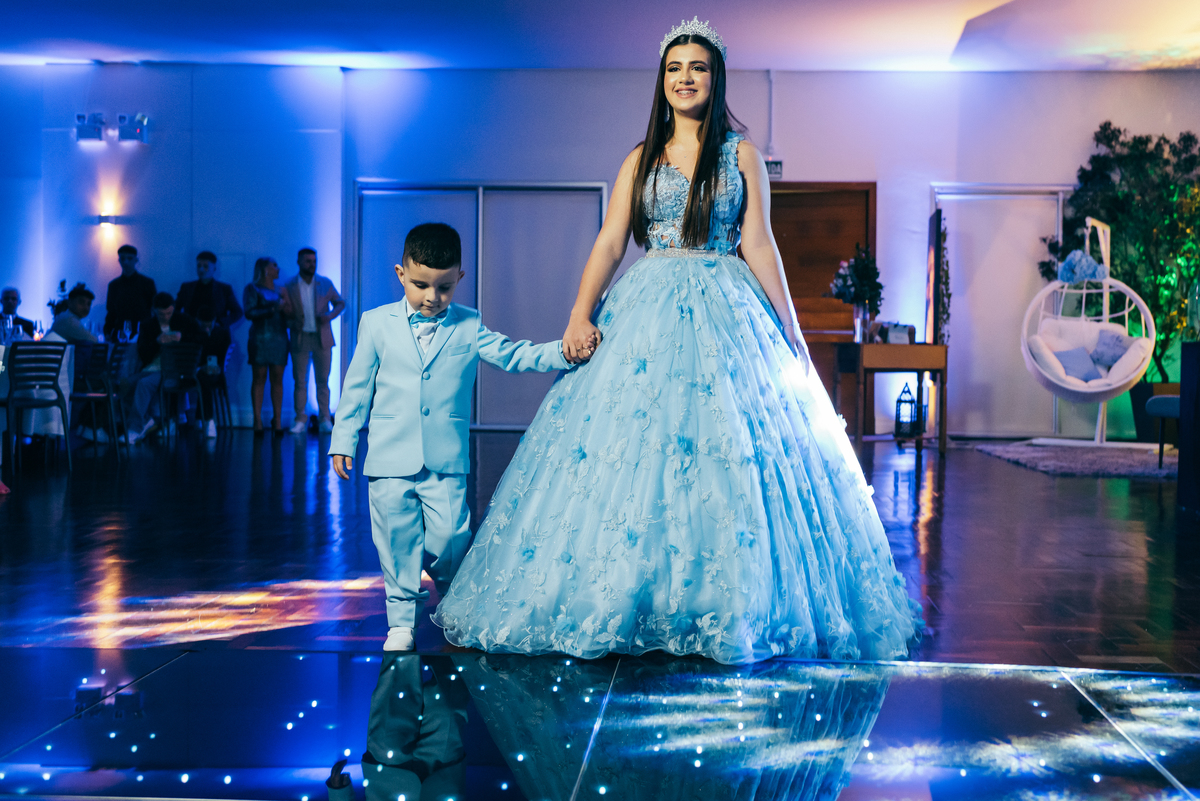 festa 15 anos daniela radavelli fotografia fotos de 15 anos fotografa de 15 anos  debutante fotos de debutante vestido de 15 anos festa de 15 anos princesa make de 15 anos 