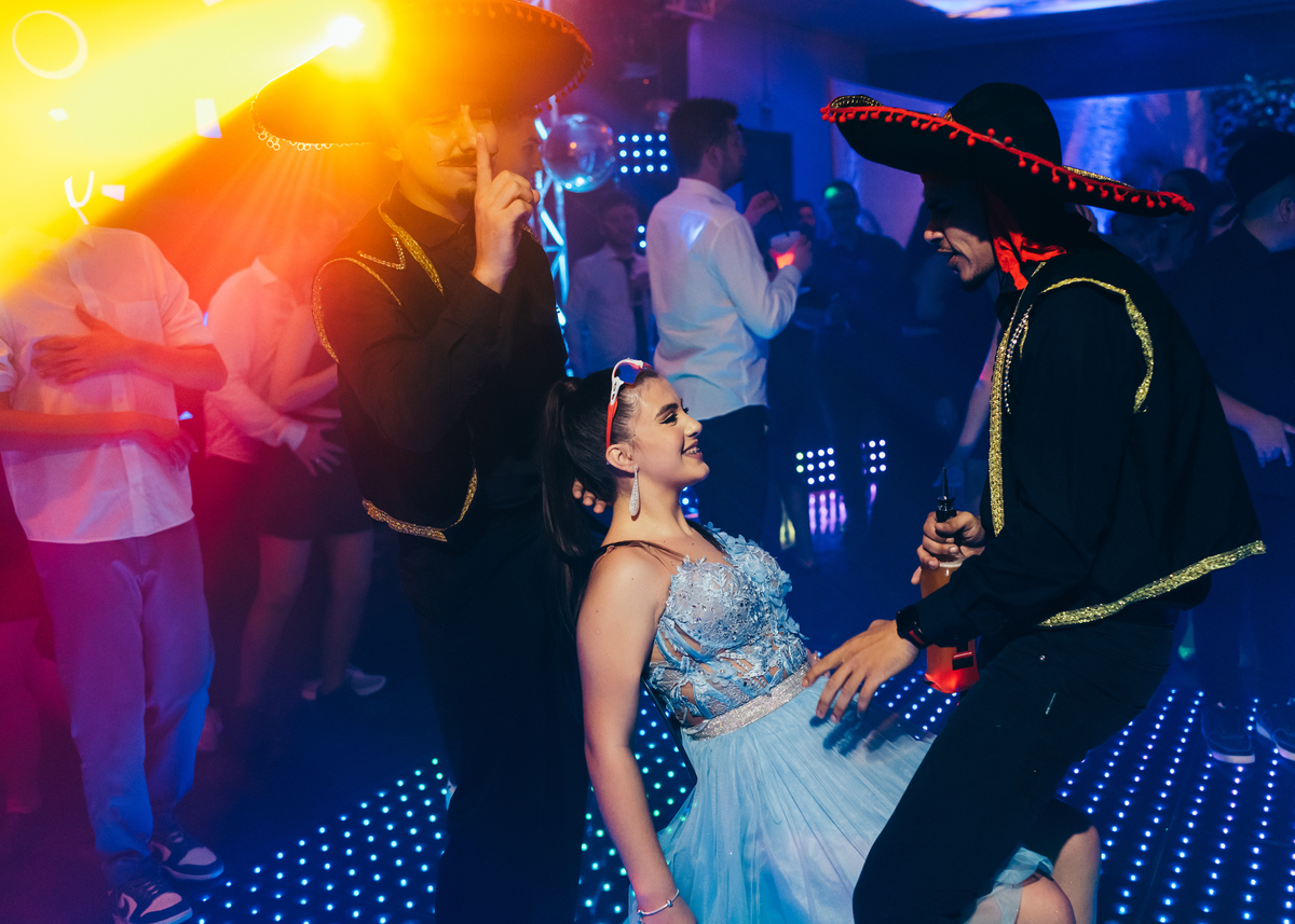 festa 15 anos daniela radavelli fotografia fotos de 15 anos fotografa de 15 anos  debutante fotos de debutante vestido de 15 anos festa de 15 anos princesa make de 15 anos 