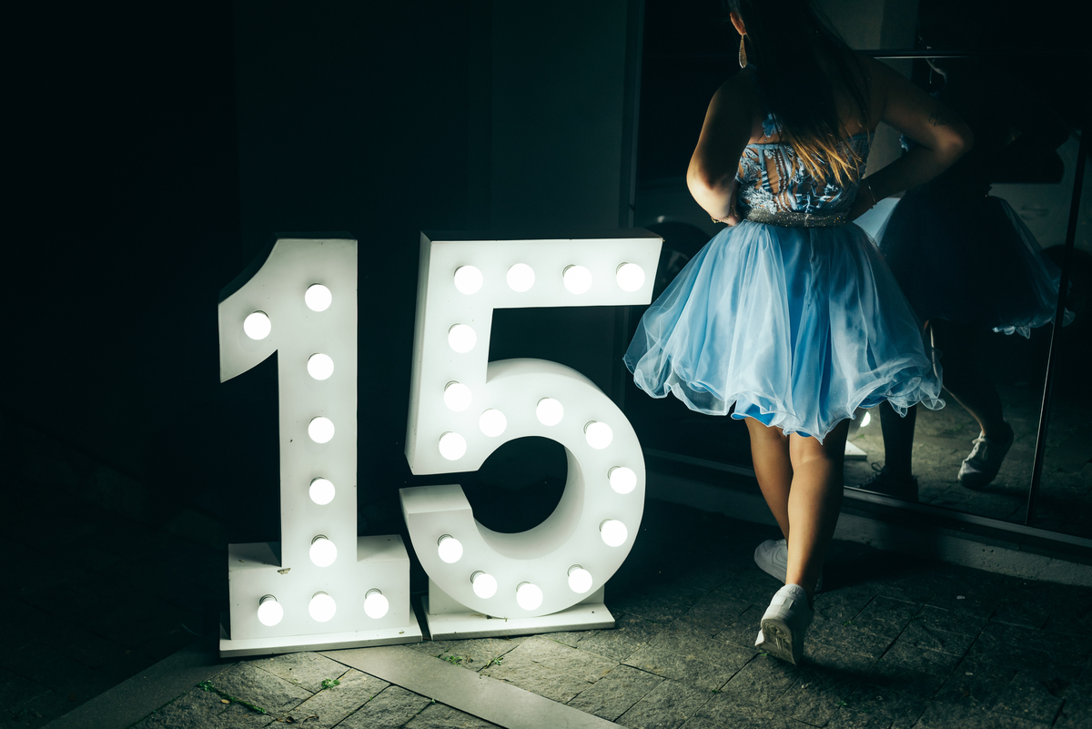 festa 15 anos daniela radavelli fotografia fotos de 15 anos fotografa de 15 anos  debutante fotos de debutante vestido de 15 anos festa de 15 anos princesa make de 15 anos 