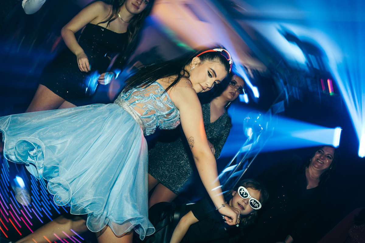 festa 15 anos daniela radavelli fotografia fotos de 15 anos fotografa de 15 anos  debutante fotos de debutante vestido de 15 anos festa de 15 anos princesa make de 15 anos 