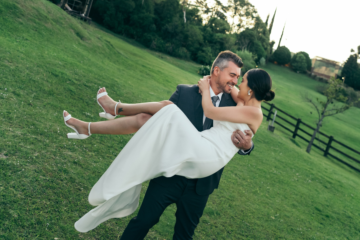 casamento de dia daniela radavelli fotografia cerimonia intimista casamento em gramado destination wedding casamento externo La Hacienda 