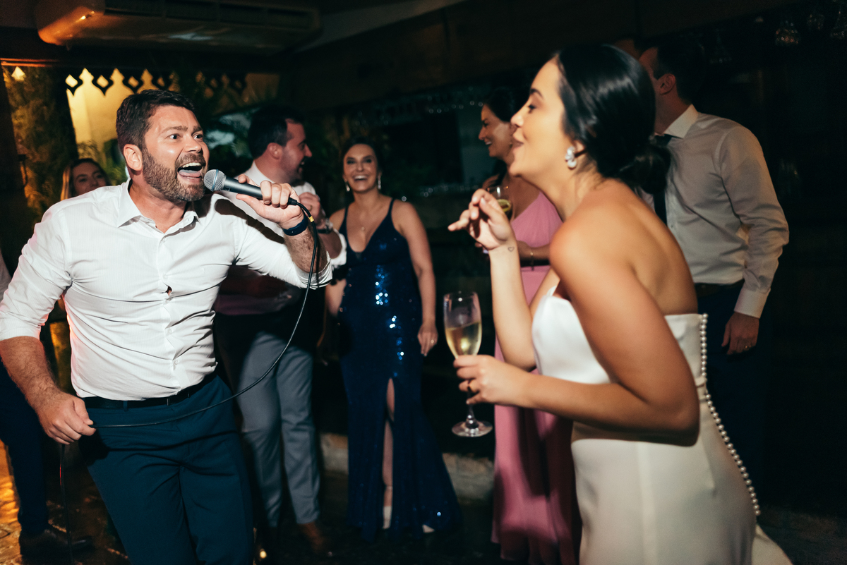 casamento de dia daniela radavelli fotografia cerimonia intimista casamento em gramado destination wedding casamento externo