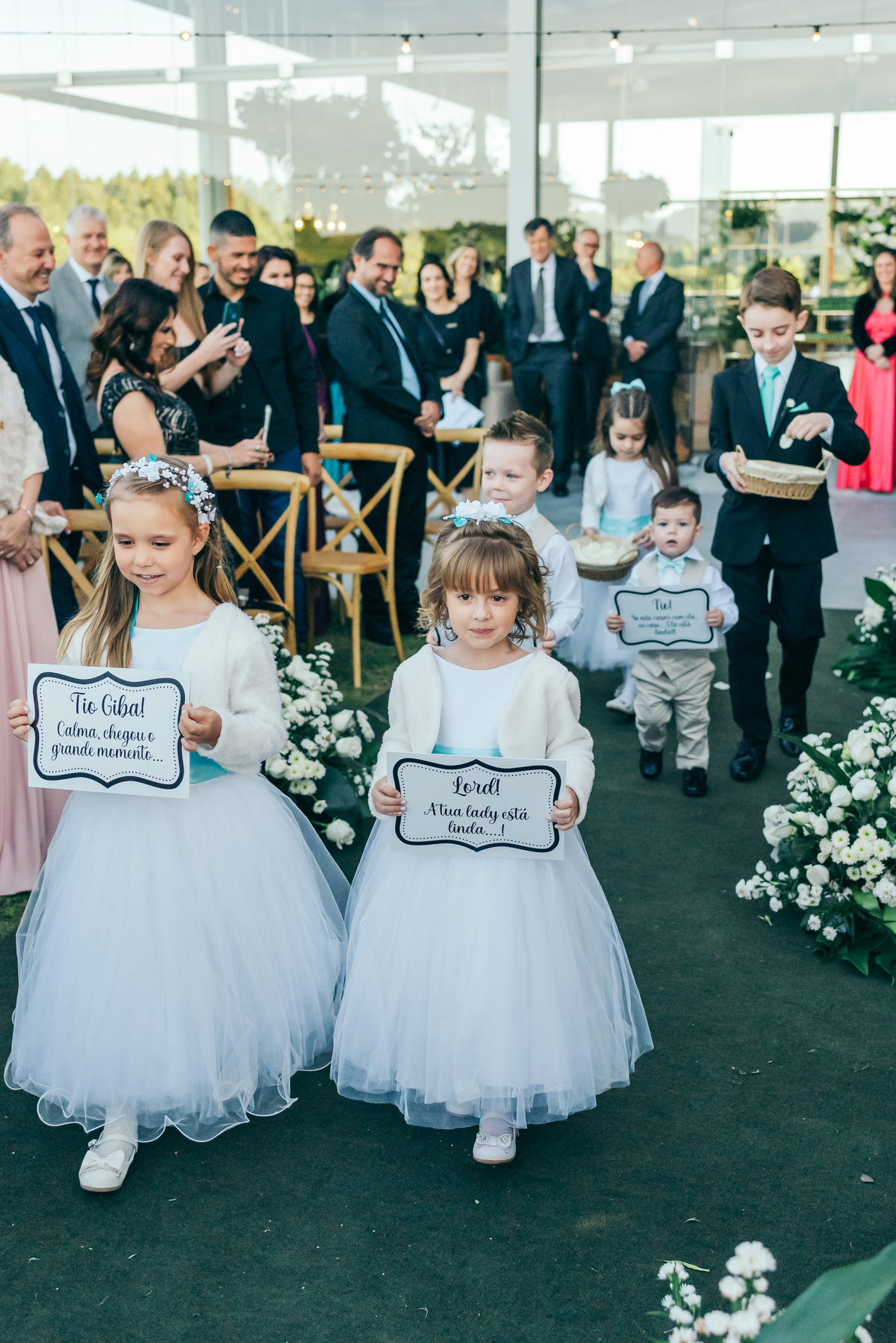 casamento de dia daniela radavelli fotógrafa na serra gaucha vestido de noiva cerimonia de casamento externo casamento vale dos vinhedos
