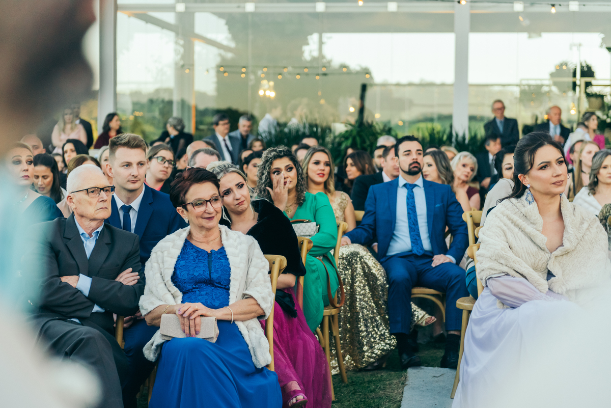casamento de dia daniela radavelli fotógrafa na serra gaucha vestido de noiva cerimonia de casamento externo casamento vale dos vinhedos