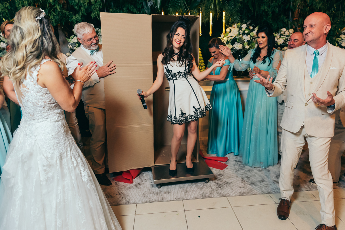 casamento de dia daniela radavelli fotógrafa na serra gaucha vestido de noiva cerimonia de casamento externo casamento vale dos vinhedos