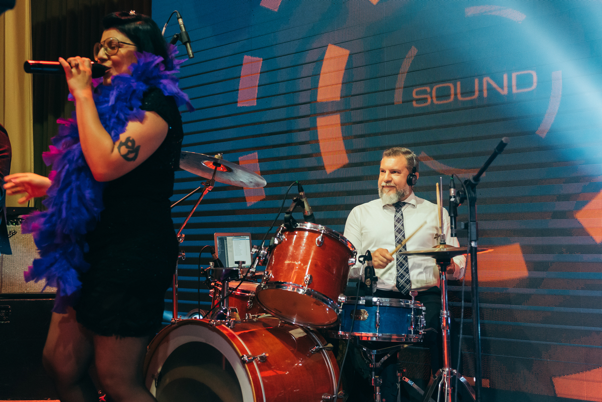 casamento de dia daniela radavelli fotógrafa na serra gaucha vestido de noiva cerimonia de casamento externo casamento  vale dos vinhedos