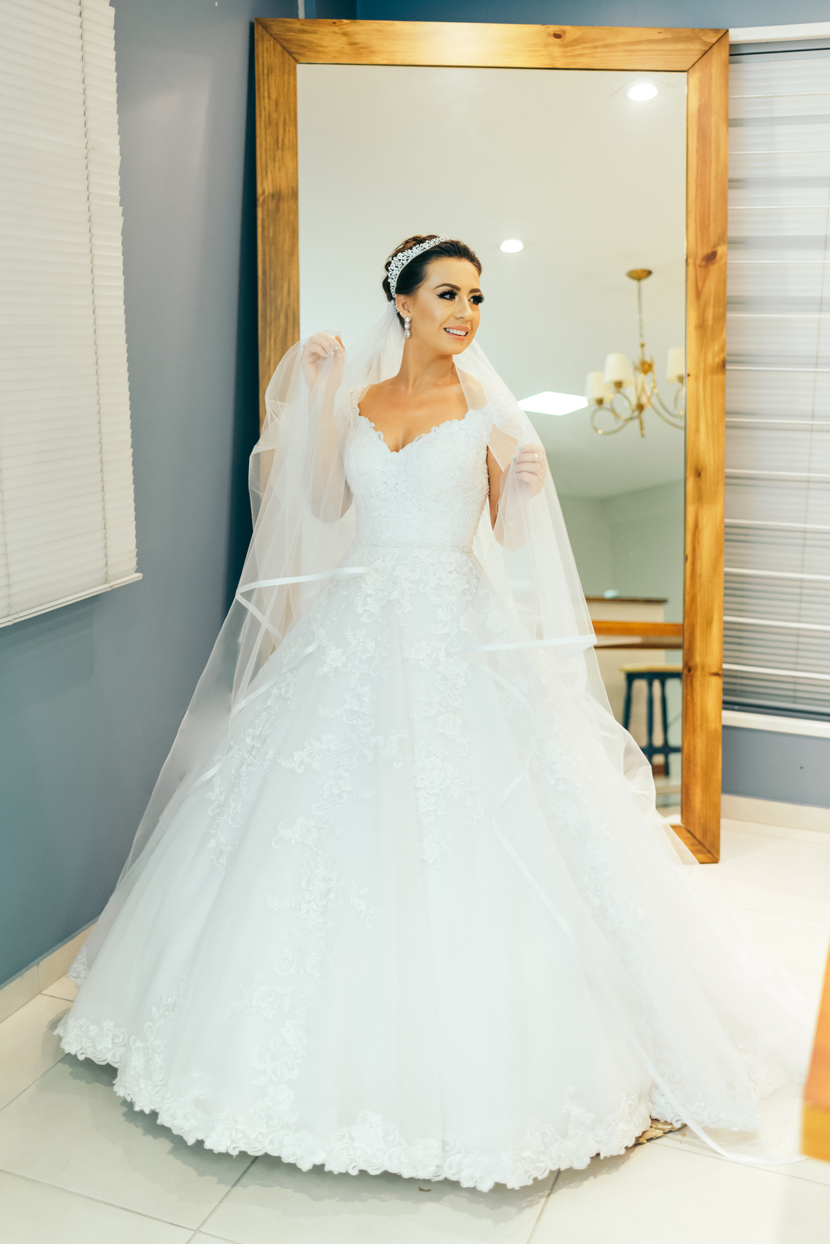 daniela radavelli fotógrafa na serra gaucha vestido de noiva making of noiva casamento carlos barbosa