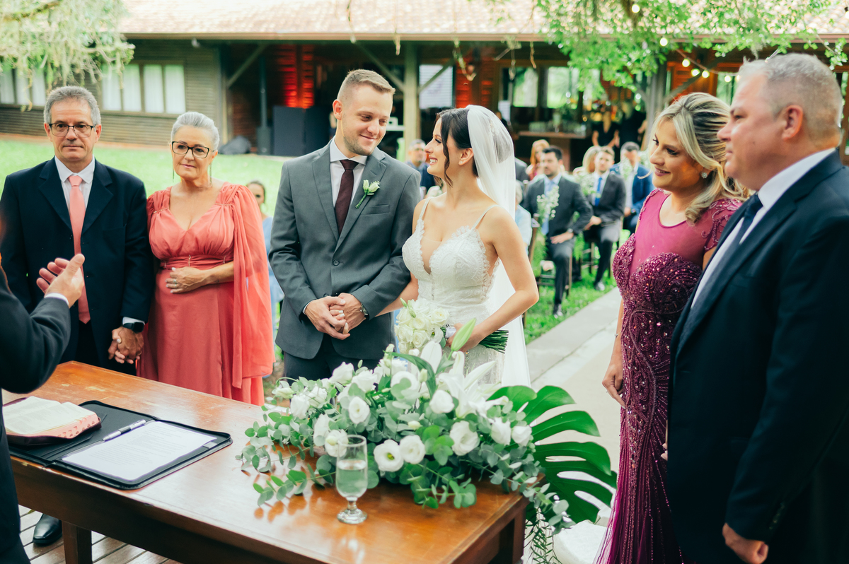 cerimonia externa casamento de dia daniela radavelli fotografia sitio da figueira casamento ao ar livre