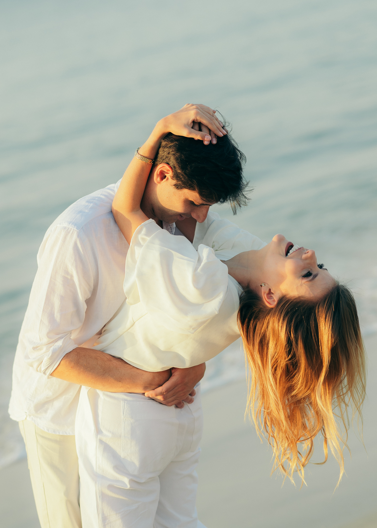 pre wedding ensaio em Floripa daniela radavelli fotografia look de ensaio na praia casamento na praia  