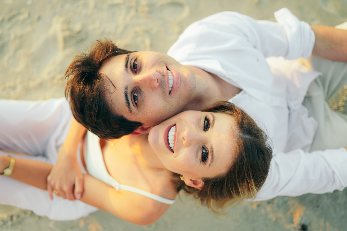 pre wedding ensaio em Floripa daniela radavelli fotografia look de ensaio na praia casamento na praia  