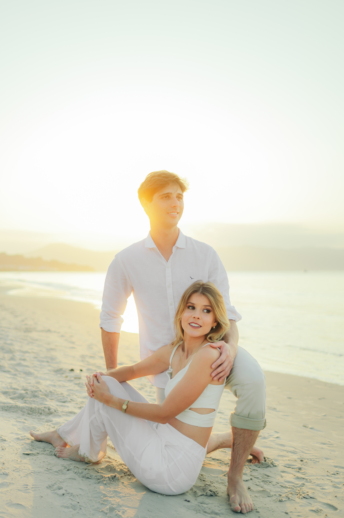 pre wedding ensaio em Floripa daniela radavelli fotografia look de ensaio na praia casamento na praia  