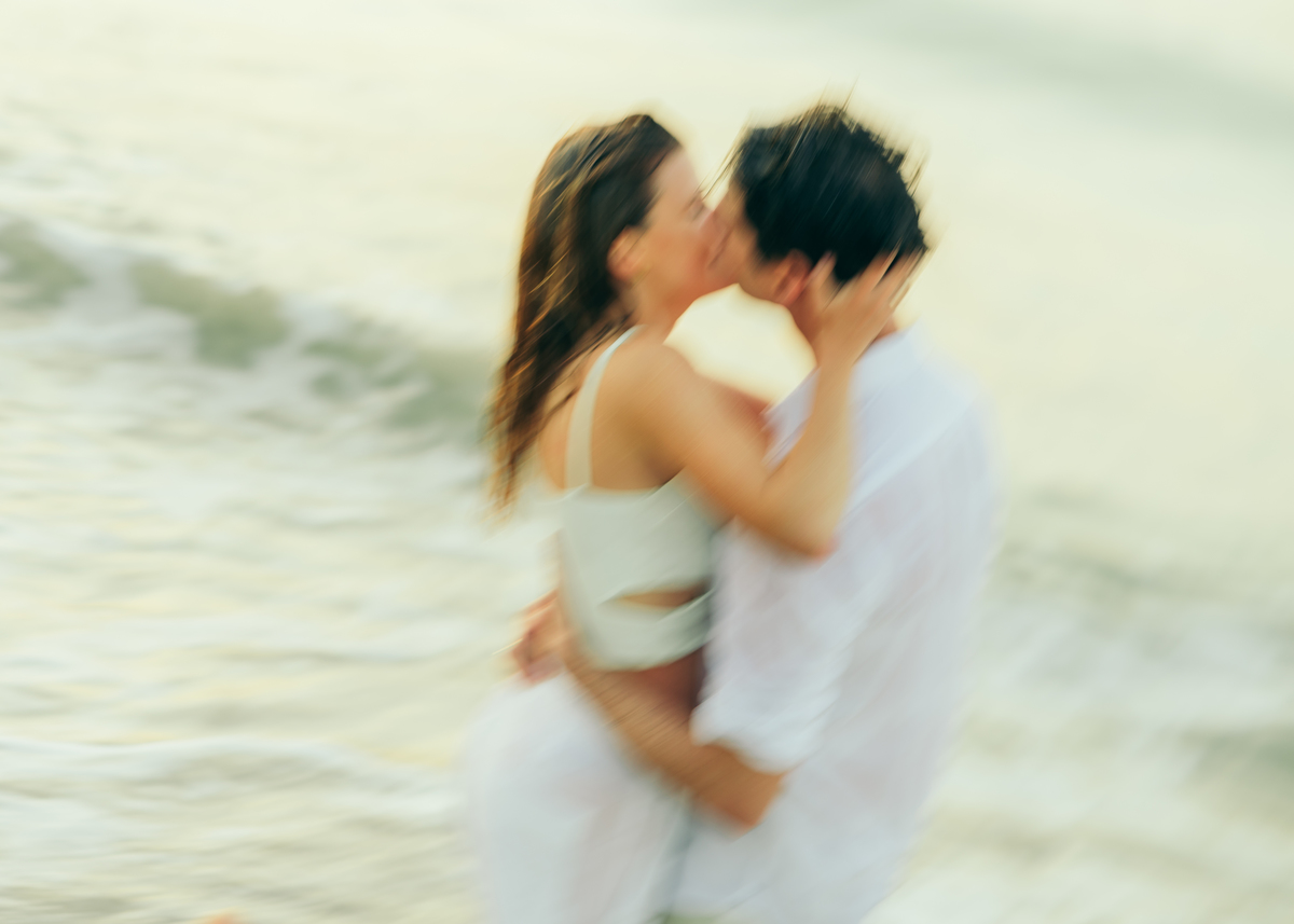 pre wedding ensaio em Floripa daniela radavelli fotografia look de ensaio na praia casamento na praia  