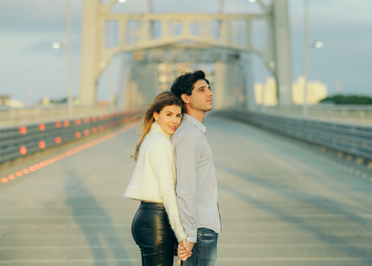 pre wedding ensaio em Floripa daniela radavelli fotografia look de ensaio na praia casamento na praia  