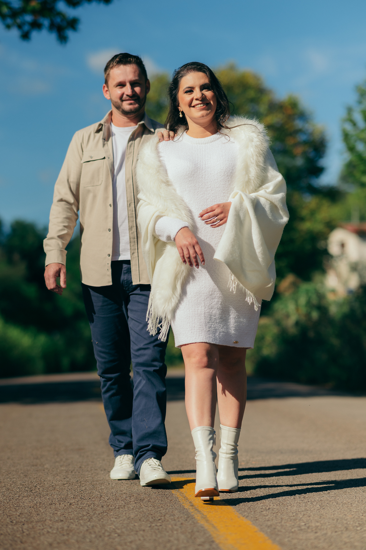 ensaio de casal em Monte Belo do Sul pré wedding na Serra Gaúcha daniela radavelli fotografia fotos com vinho e parreiral 