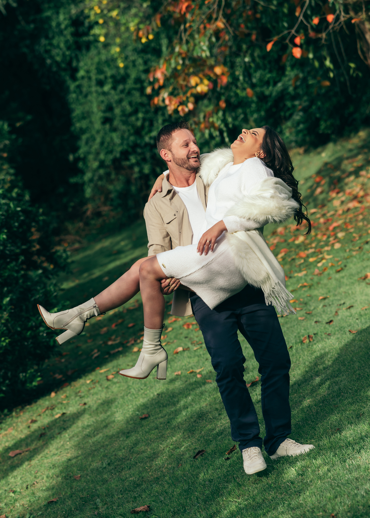 ensaio de casal em Monte Belo do Sul pré wedding na Serra Gaúcha daniela radavelli fotografia fotos com vinho e parreiral 