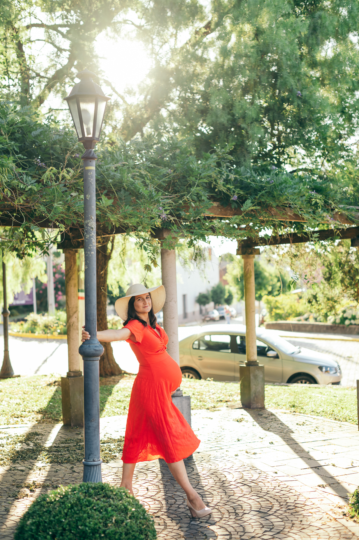 ensaio de gestante ensaio em Monte Belo do Sul daniela radavelli fotografia look de gestante ensaio com por do sol ensaio família