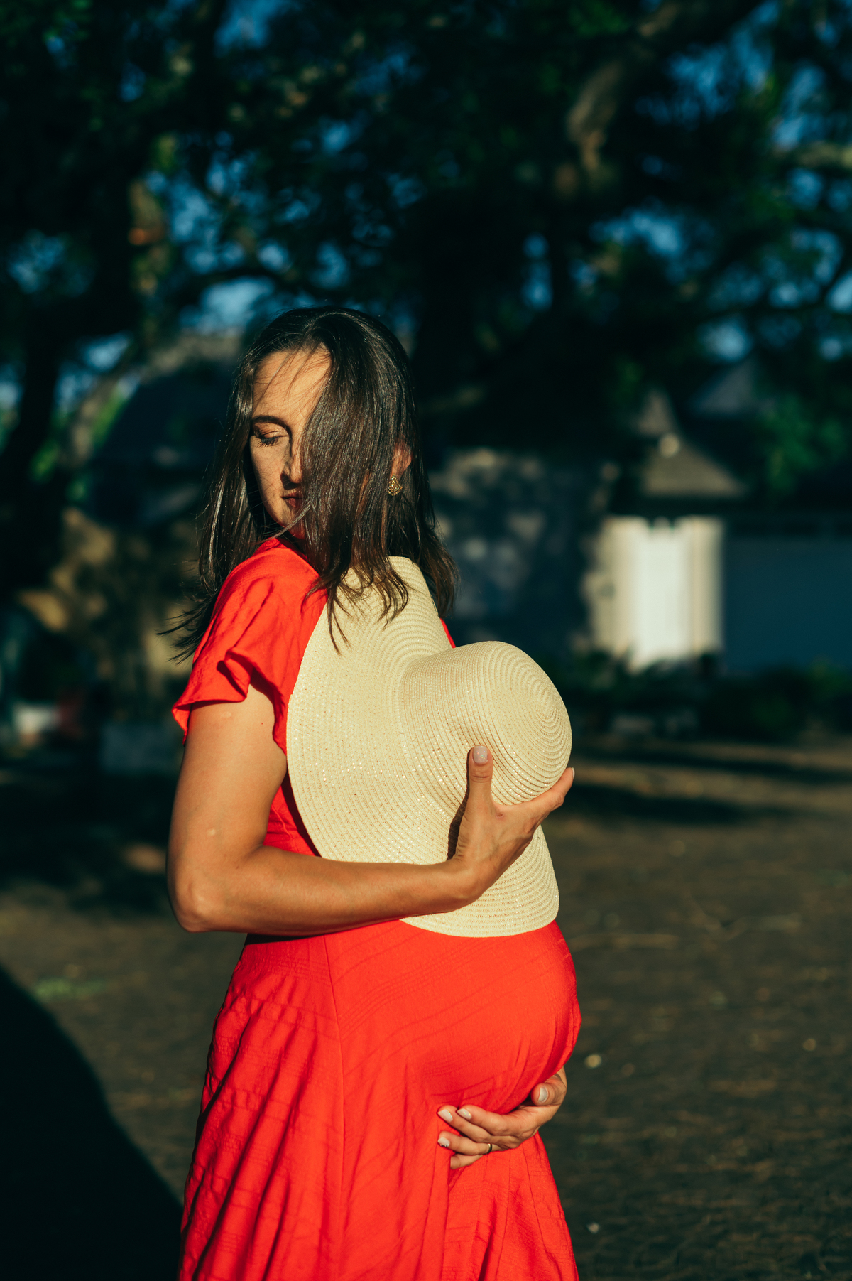 ensaio de gestante ensaio em Monte Belo do Sul daniela radavelli fotografia look de gestante ensaio com por do sol ensaio família