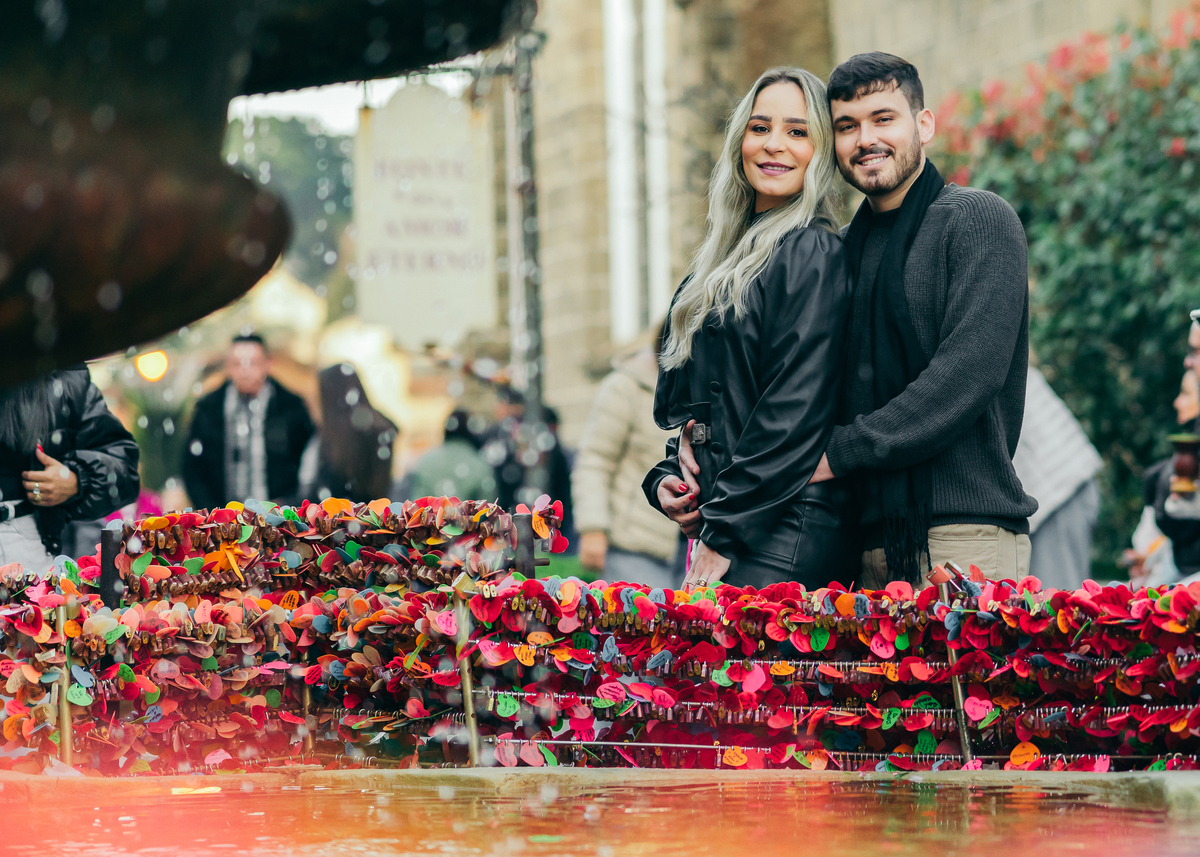ensaio de casal ensaio pré wedding daniela radavelli fotografia fotografa na serra gaúcha fotógrafa de casamento ensaio em Gramado pedido de casamento noivado