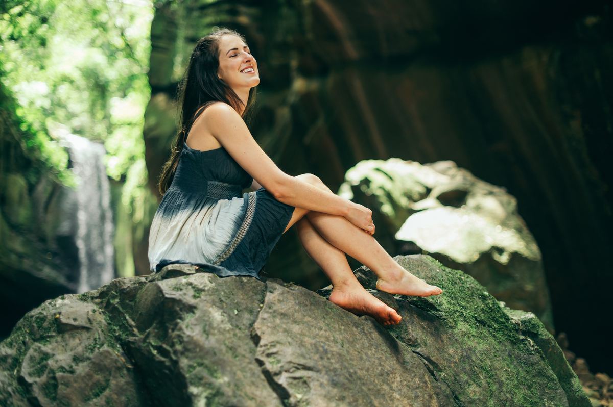 ensaio feminino ensaio no verão daniela radavelli fotografia Cachoeira das Andorinhas Rolante ensaio feminino fotografa na serra gaucha 