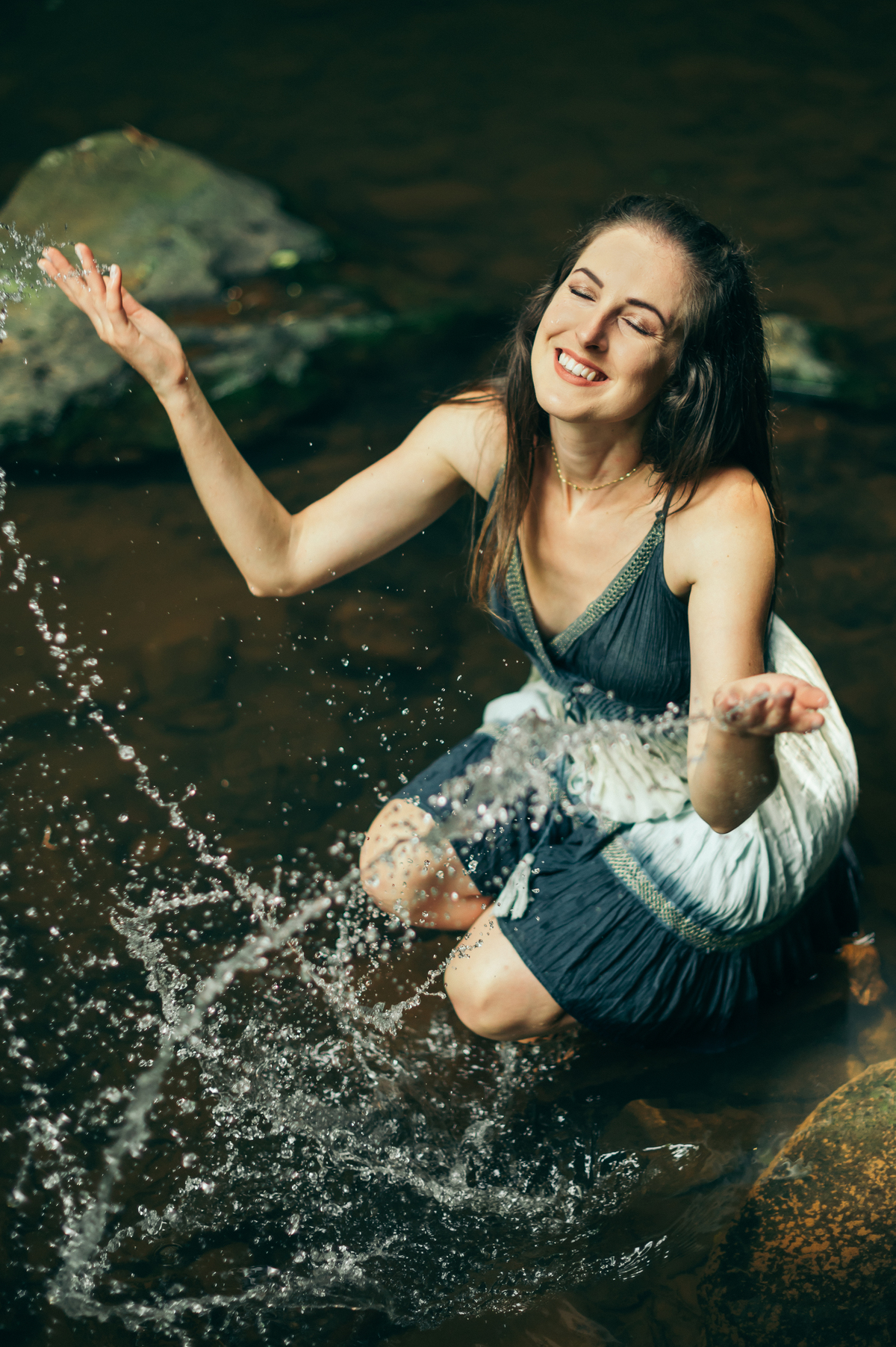 ensaio feminino ensaio no verão daniela radavelli fotografia Cachoeira das Andorinhas Rolante ensaio feminino fotografa na serra gaucha 