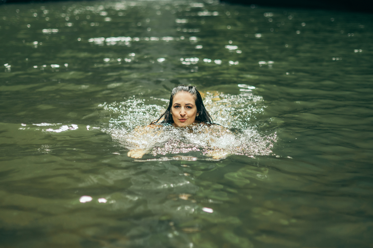 ensaio feminino ensaio no verão daniela radavelli fotografia Cachoeira das Andorinhas Rolante ensaio feminino fotografa na serra gaucha 