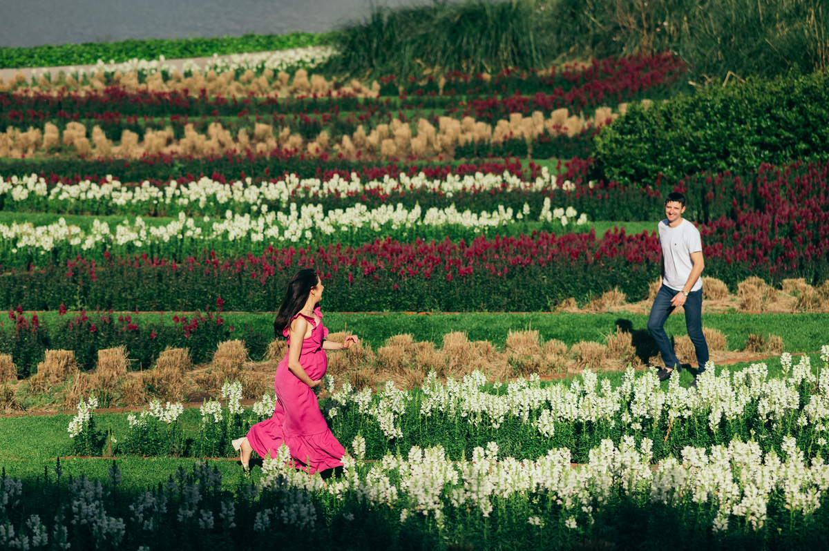 ensaio de gestante ensaio em São Francisco de Paula daniela radavelli fotografia look de gestante ensaio família Mátria Parque das Flores 