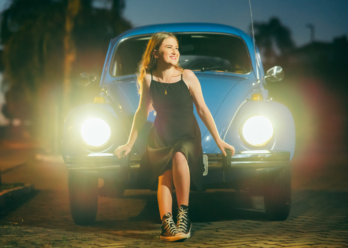 book dos 15 ensaio de quinze anos daniela radavelli fotografia Casa Cercatto Garibaldi ensaio de noite ensaio com gato ensaio em família 