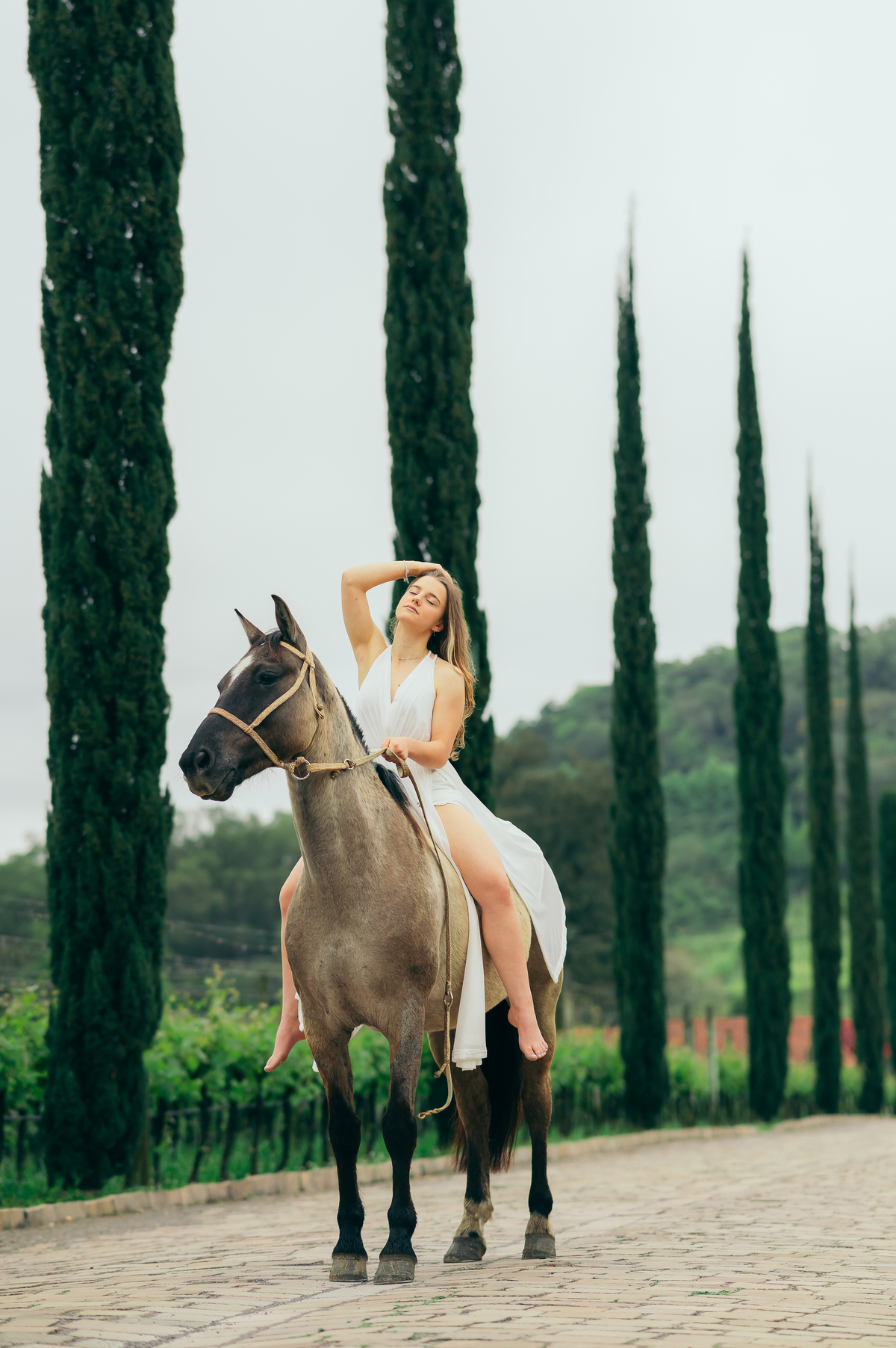 ensaio 15 anos daniela radavelli fotografia fotos de 15 anos fotografa de 15 anos debutante fotos de debutante Vinícola Alma Única Vale dos Vinhedos