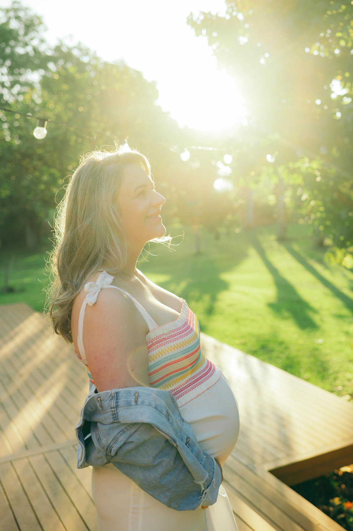 ensaio de gestante ensaio em casa Garibaldi daniela radavelli fotografia look de gestante ensaio família ensaio com doguinho ensaio com gatinho papai motoqueiro