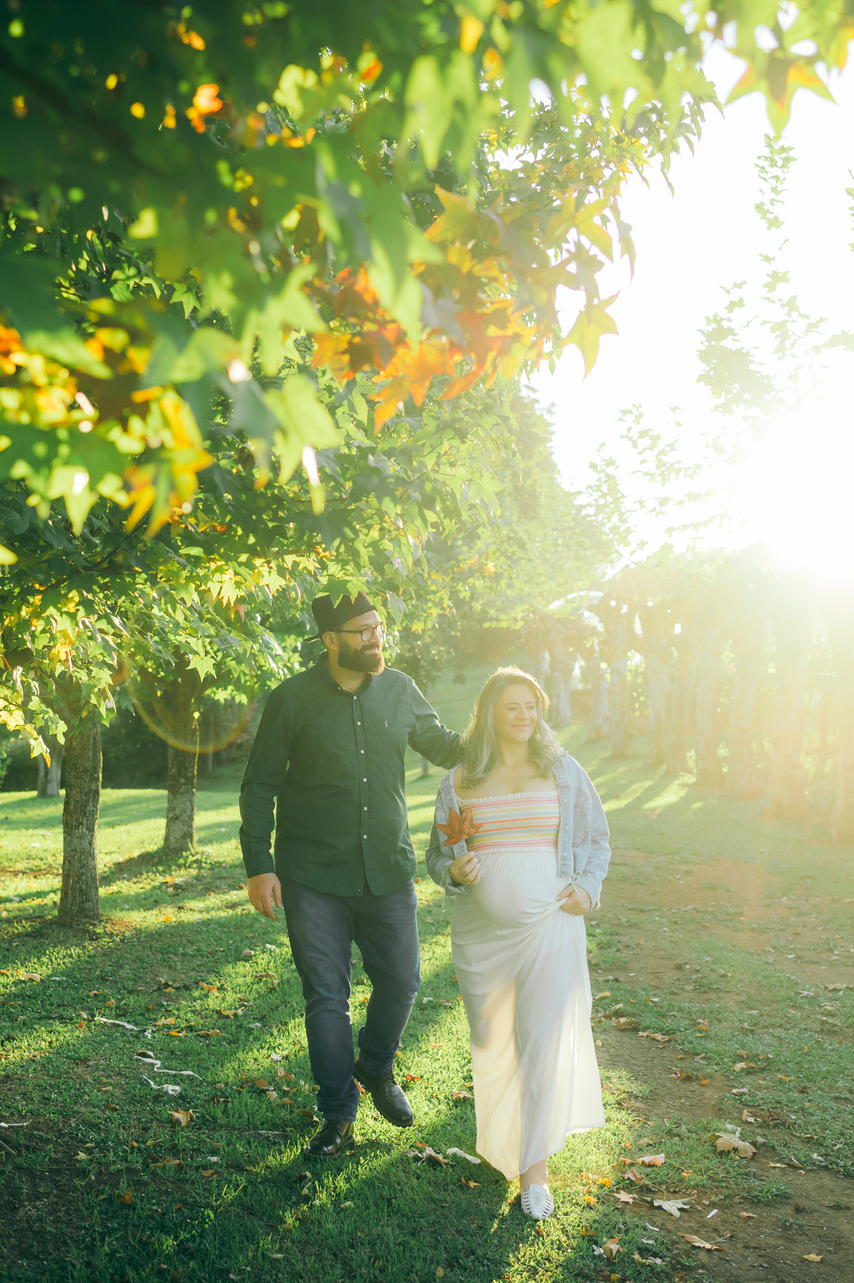 eensaio de gestante ensaio em casa Garibaldi daniela radavelli fotografia look de gestante ensaio família ensaio com doguinho ensaio com gatinho papai motoqueiro