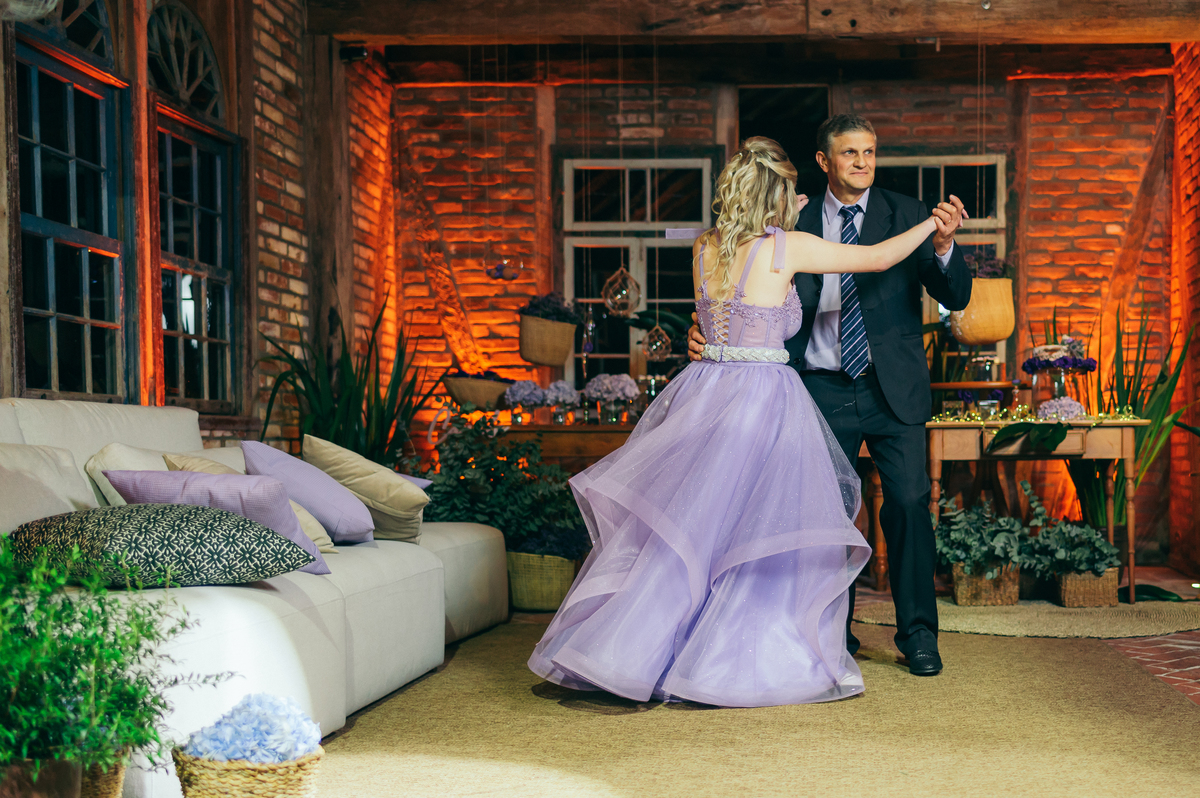 festa 15 anos daniela radavelli fotografia fotos de 15 anos fotografa de 15 anos  debutante fotos de debutante vestido de 15 anos festa de 15 anos princesa make de 15 anos Espaço Nebreli Bento Gonçalves