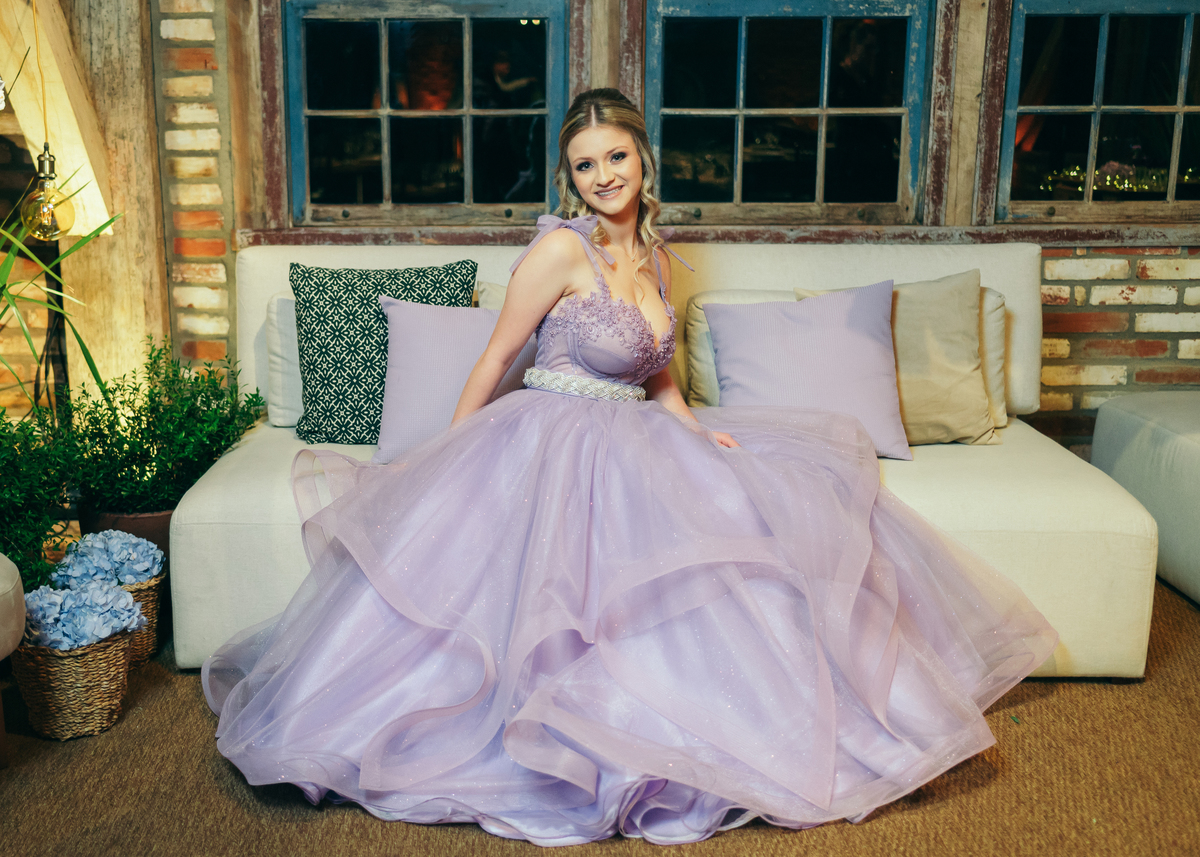 festa 15 anos daniela radavelli fotografia fotos de 15 anos fotografa de 15 anos  debutante fotos de debutante vestido de 15 anos festa de 15 anos princesa make de 15 anos Espaço Nebreli Bento Gonçalves