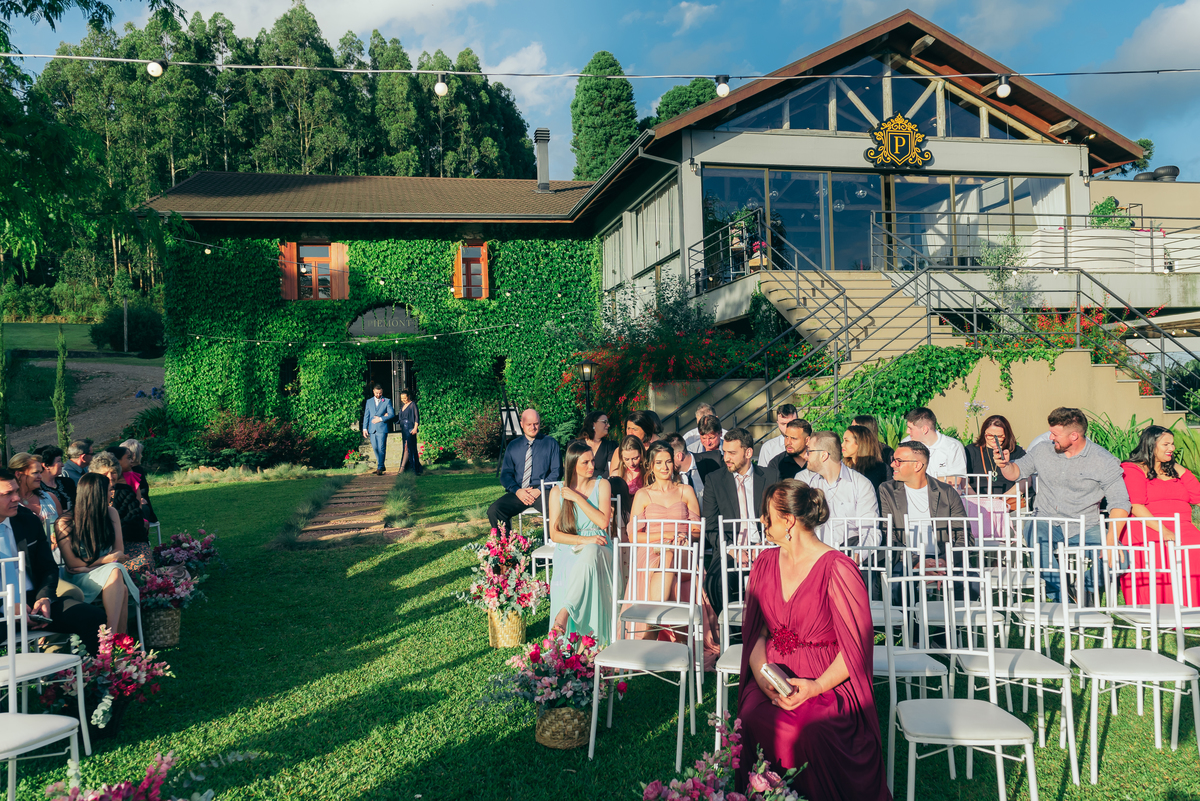 cerimonia externa casamento de dia daniela radavelli fotografia make de noiva cabelo de noiva La Casa Piemont Farroupilha 