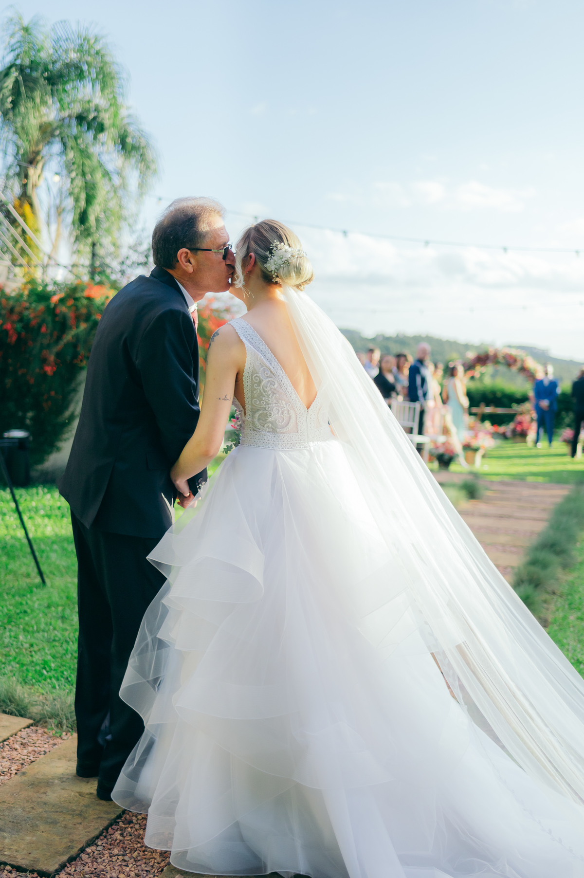 cerimonia externa casamento de dia daniela radavelli fotografia make de noiva cabelo de noiva La Casa Piemont Farroupilha 