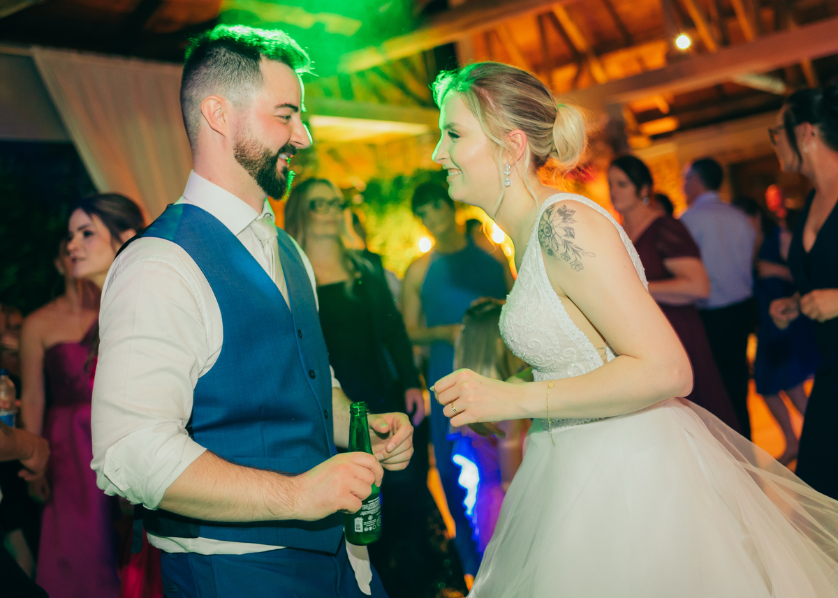 cerimonia externa casamento de dia daniela radavelli fotografia  La Casa Piemont Farroupilha 