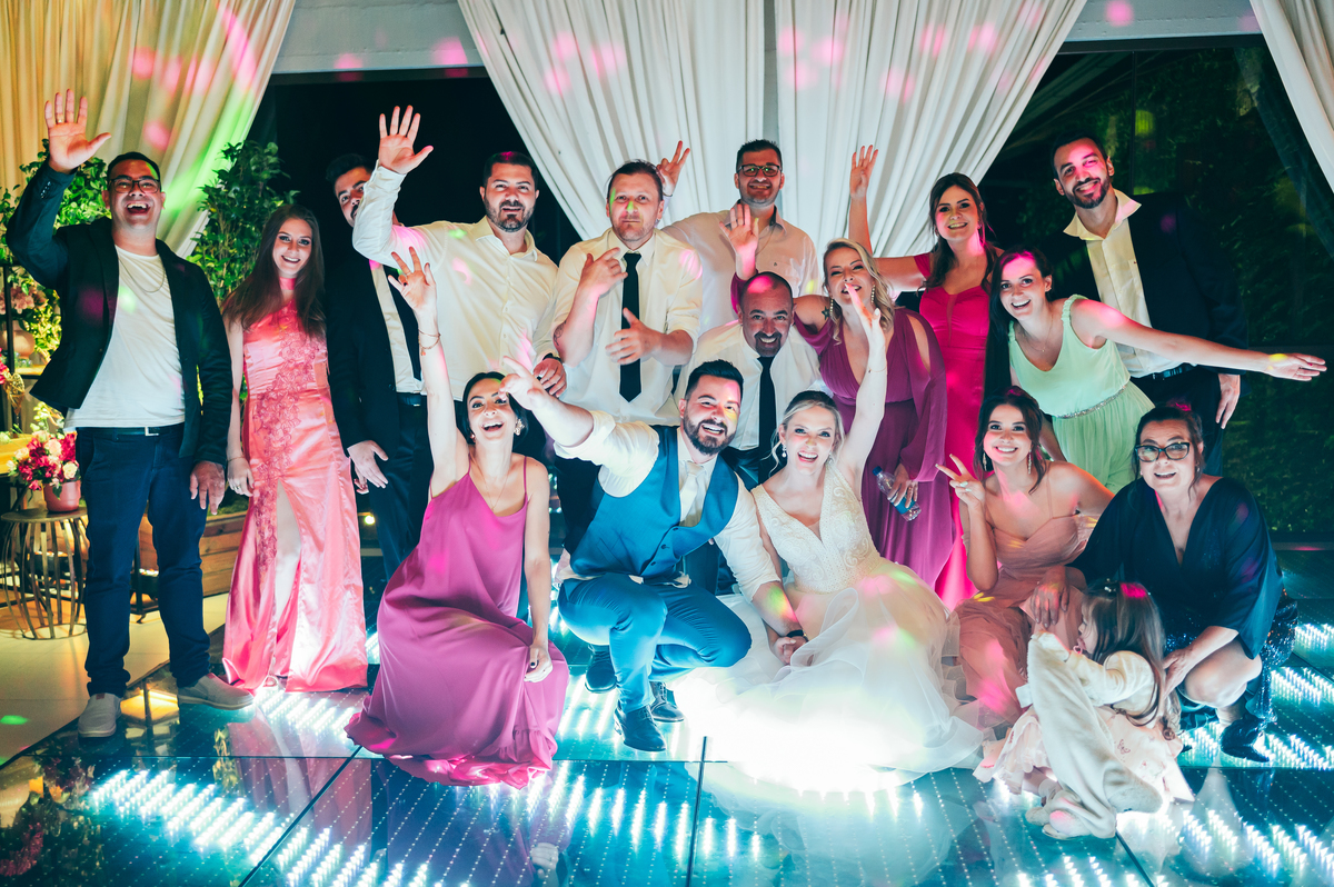 cerimonia externa casamento de dia daniela radavelli fotografia  La Casa Piemont Farroupilha 