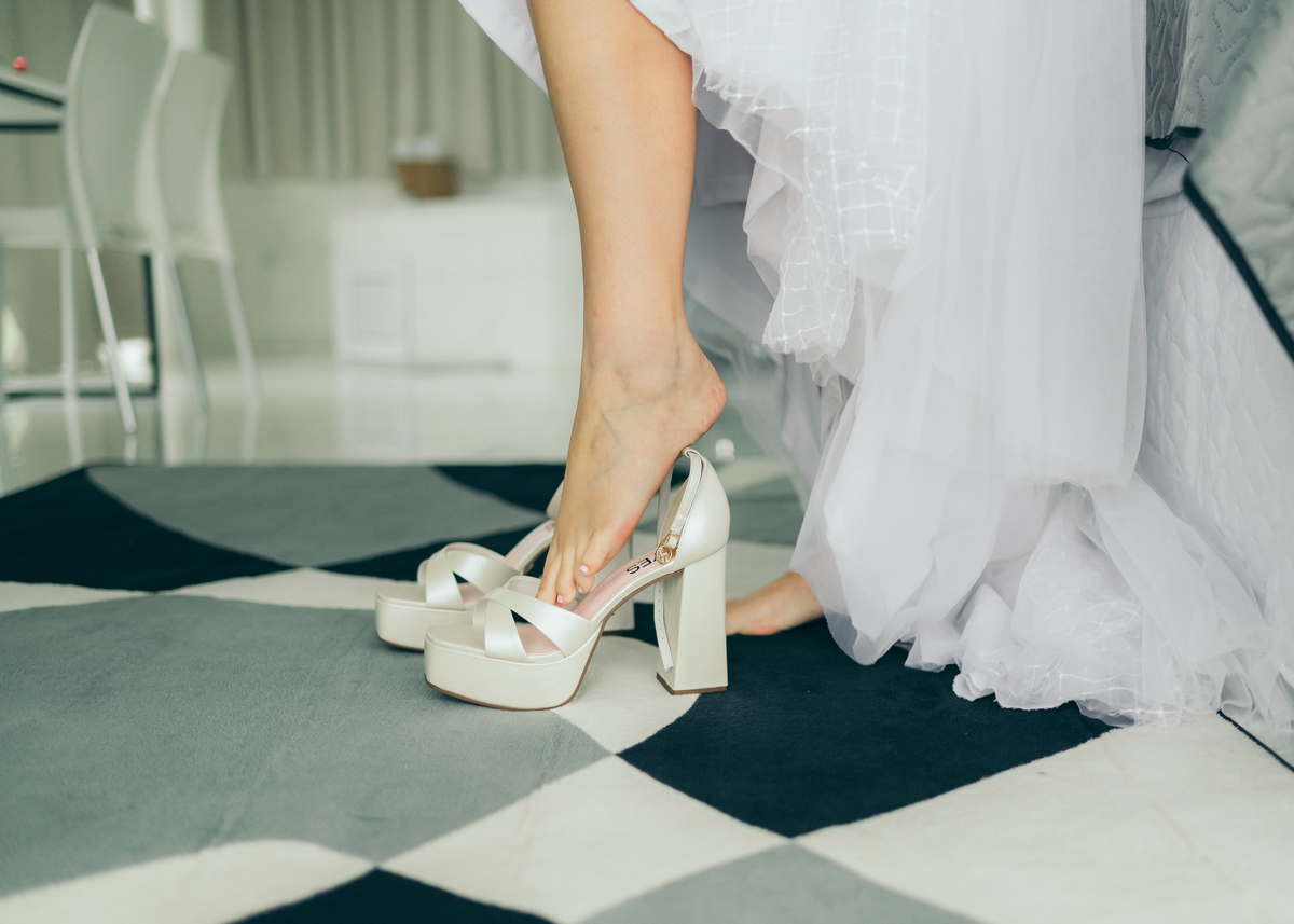 making of noiva casamento de dia daniela radavelli fotografia make de noiva cabelo de noiva Santorini Garden Garibaldi