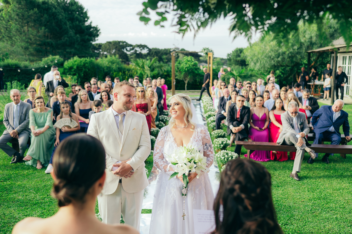 casamento de dia daniela radavelli fotografia make de noiva cabelo de noiva cerimônia externa Casa de Campo Canela 