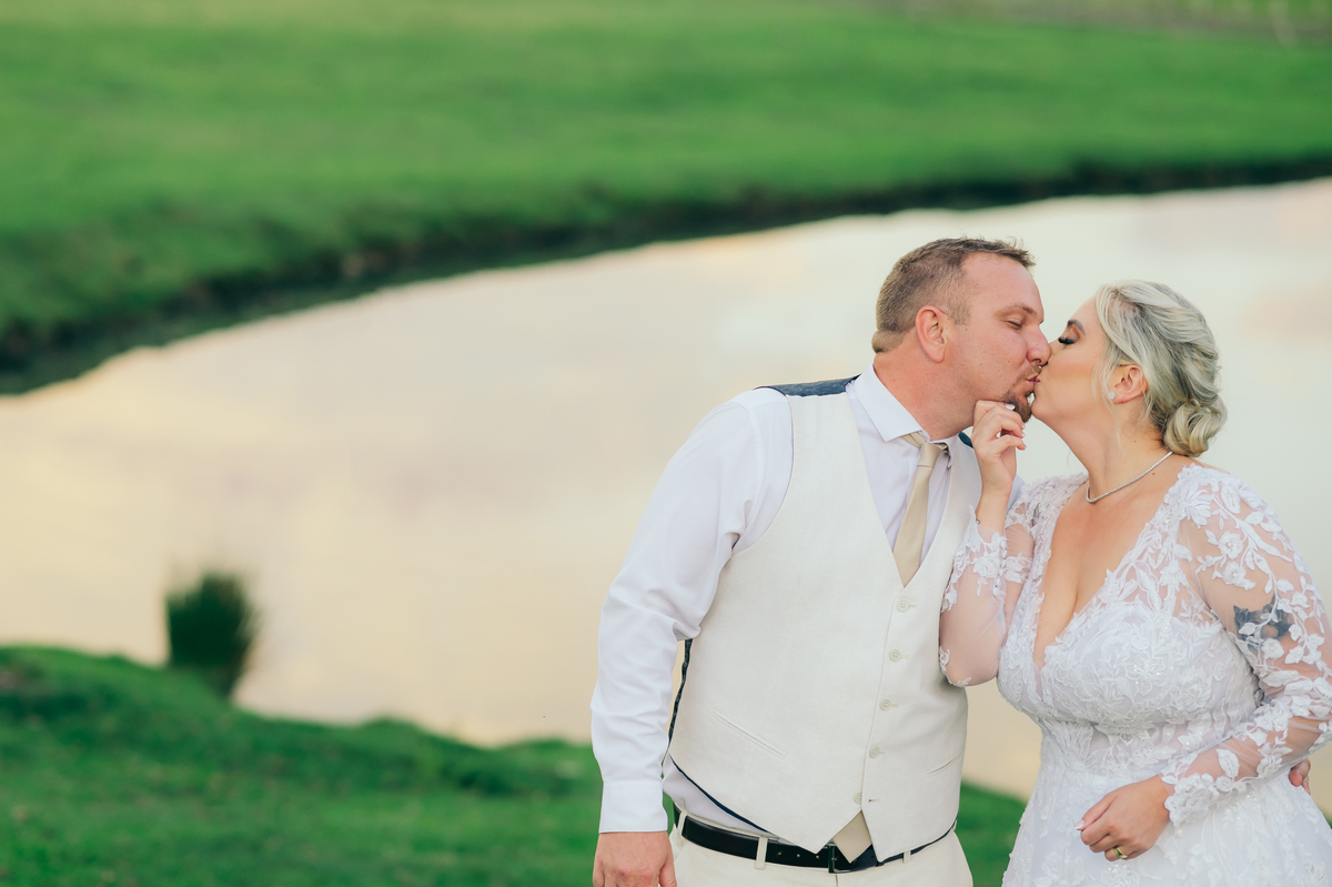 casamento de dia daniela radavelli fotografia make de noiva cabelo de noiva cerimônia externa Casa de Campo Canela 