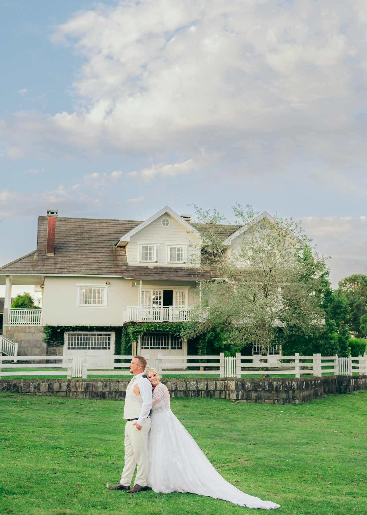 casamento de dia daniela radavelli fotografia make de noiva cabelo de noiva cerimônia externa Casa de Campo Canela 