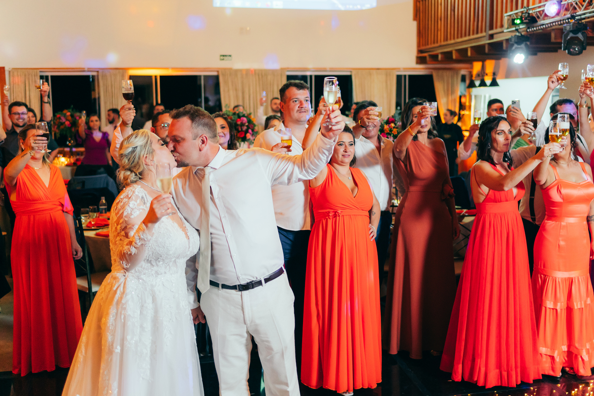 casamento de dia daniela radavelli fotografia make de noiva cabelo de noiva cerimônia externa Casa de Campo Canela 