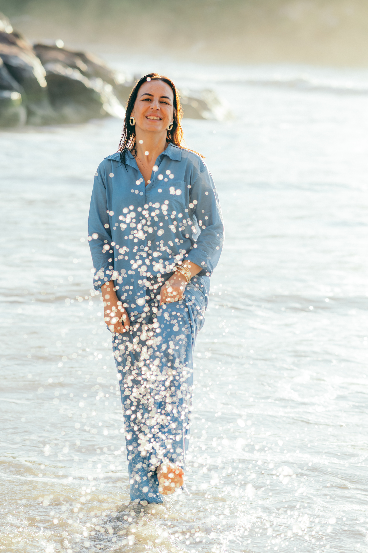 fotografia de retratos feminino ensaio fotográfico feminino na praia ensaio fotográfico na praia de Torres daniela radavelli fotografa 