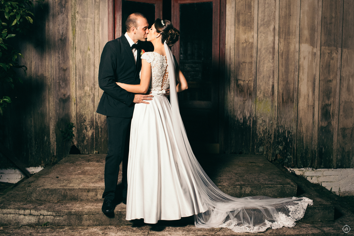 casamento na serra gaucha casamento na serra gaucha piscina vestido de noiva make de noiva casamento na igreja dança dos noivos
