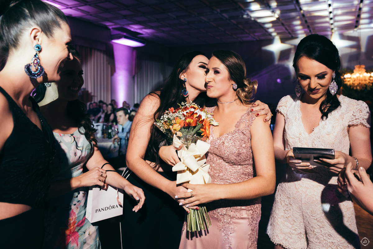 festa de formatura arquitetura e urbanismo vestido de formatura serra gaucha fotógrafa banda do grêmio família gremista 