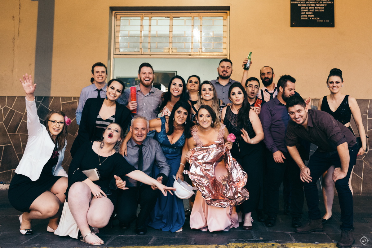 festa de formatura arquitetura e urbanismo vestido de formatura serra gaucha fotógrafa banda do grêmio família gremista 