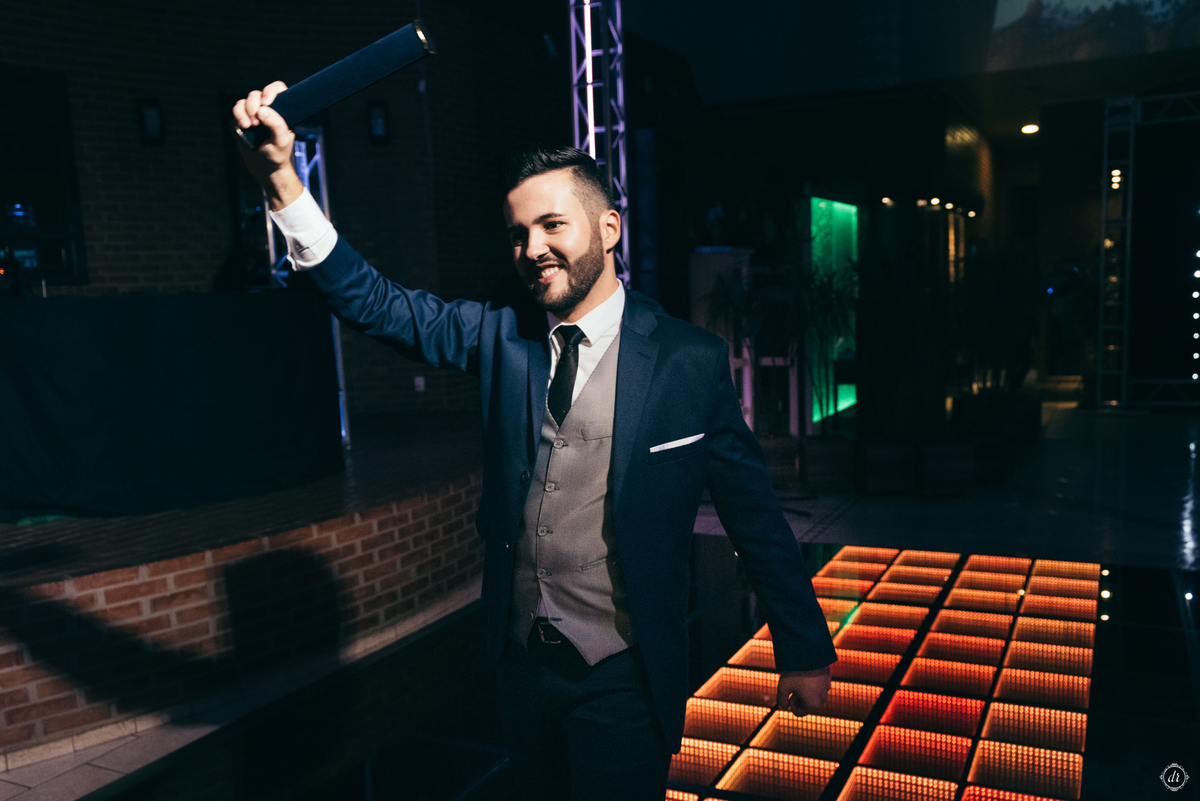 festa de formatura arquitetura e urbanismo formando terno de formando pista de led balada de formatura 