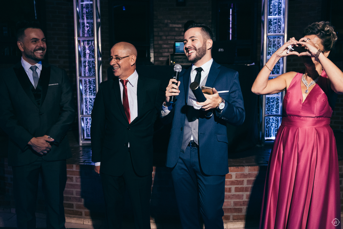 festa de formatura arquitetura e urbanismo formando terno de formando pista de led balada de formatura 