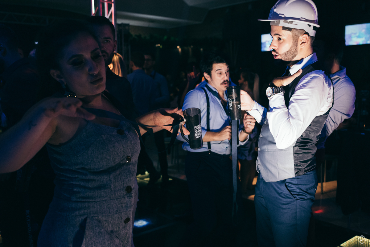 festa de formatura arquitetura e urbanismo formando terno de formando pista de led balada de formatura 